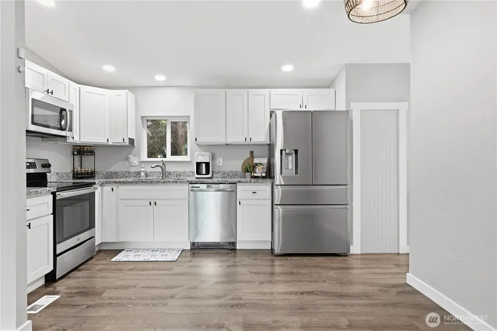 8329 Abelia Ct SE Yelm WA 98597