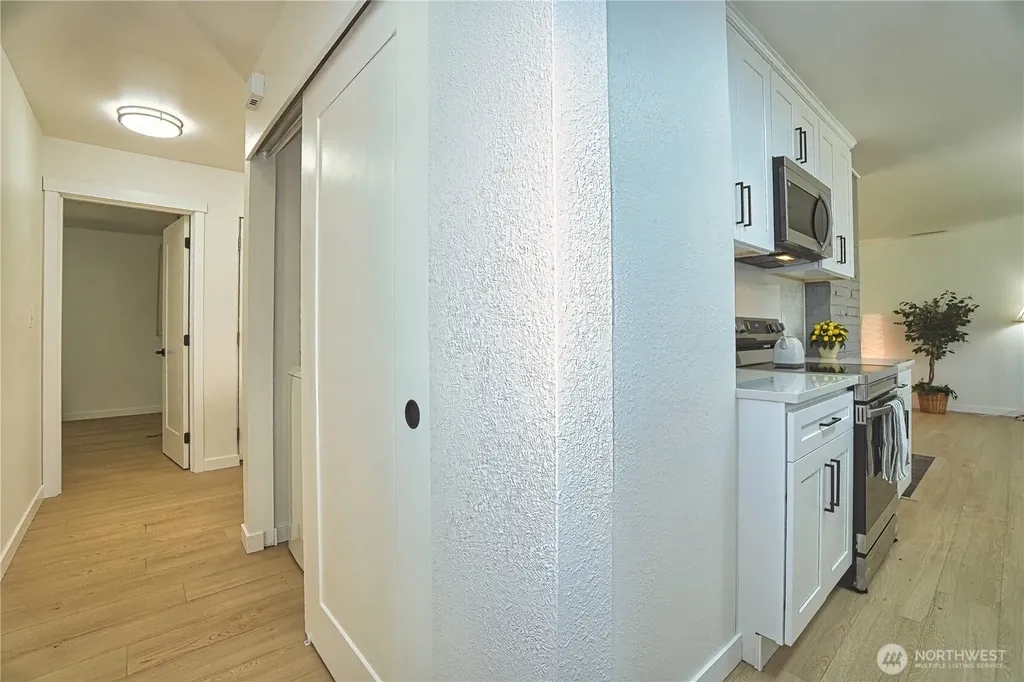 10746 63rd Avenue S Seattle WA 98178