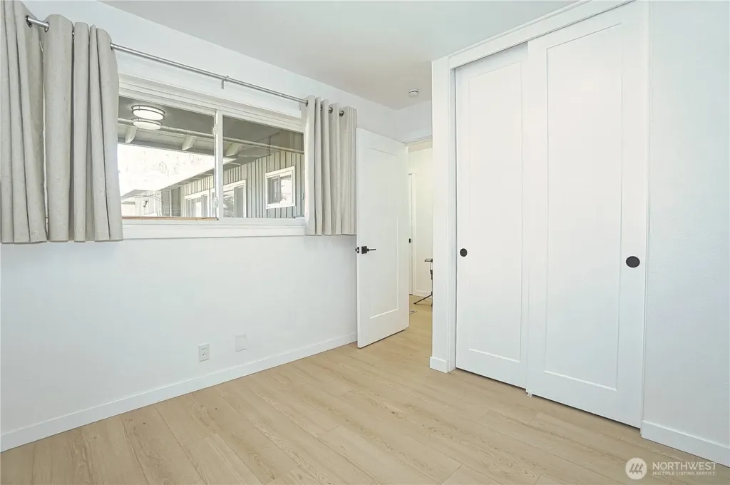 10746 63rd Avenue S Seattle WA 98178