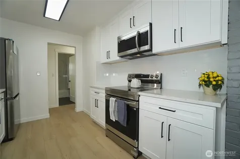 10746 63rd Avenue S Seattle WA 98178