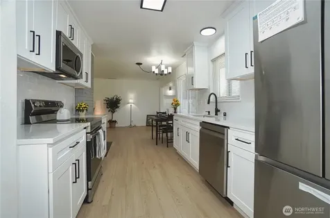 10746 63rd Avenue S Seattle WA 98178