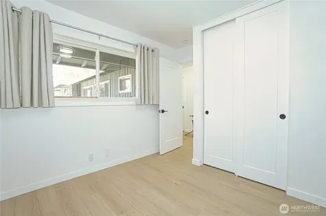 10746 63rd Avenue S Seattle WA 98178
