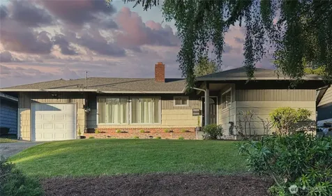 10746 63rd Avenue S Seattle WA 98178