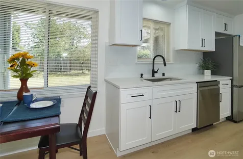 10746 63rd Avenue S Seattle WA 98178