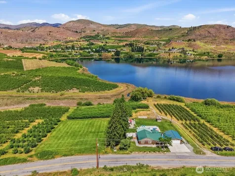 2876 Green Avenue Manson WA 98831