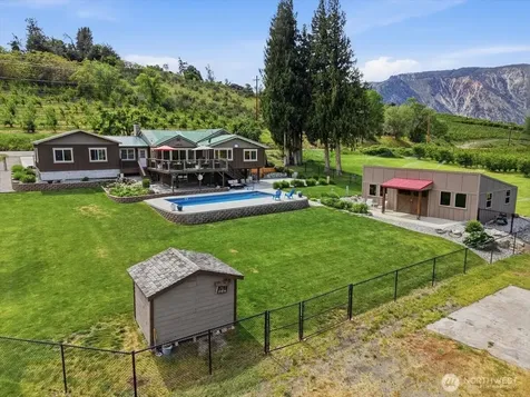 2876 Green Avenue Manson WA 98831