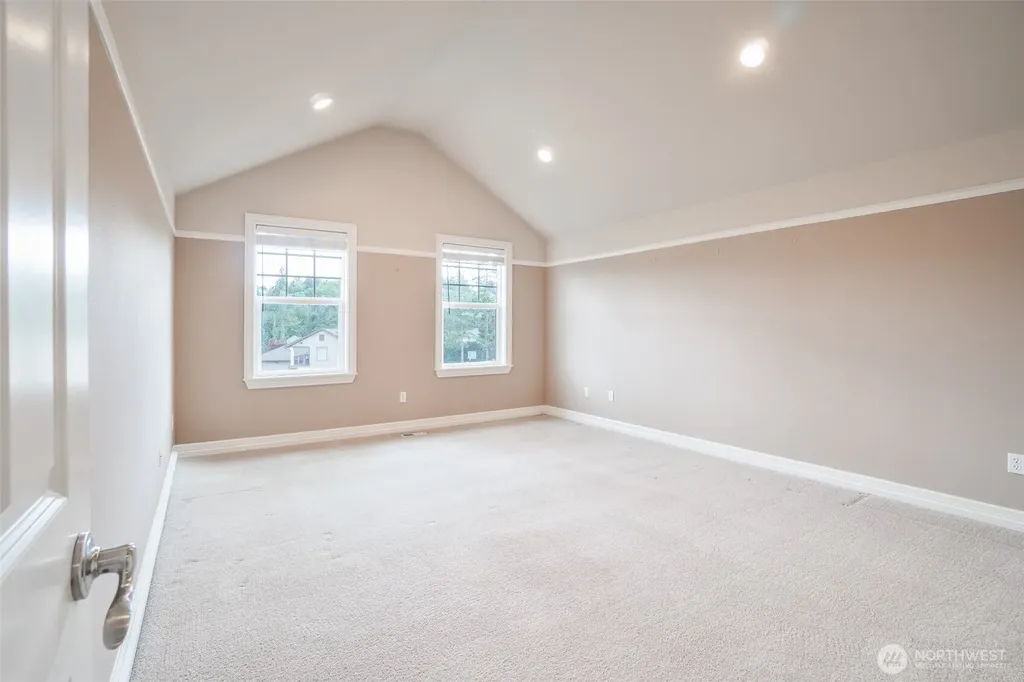 27836 53rd Place S Auburn WA 98001