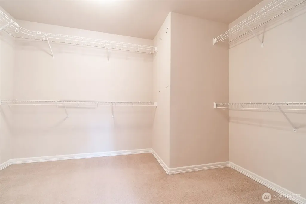 27836 53rd Place S Auburn WA 98001