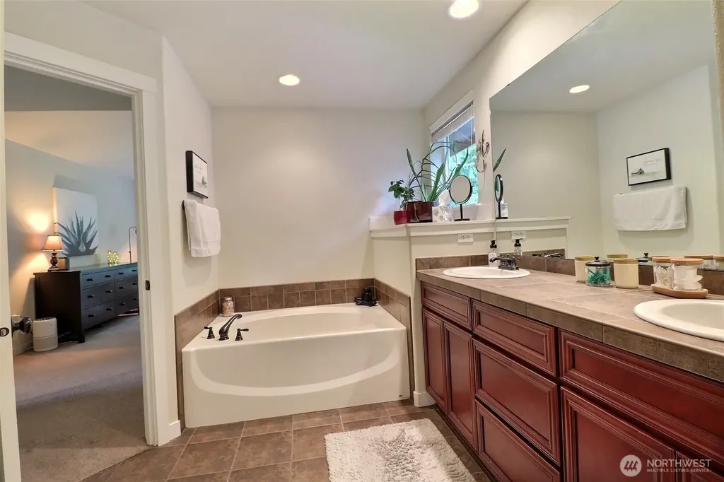 19776 Mountain Ridge Road SE Monroe WA 98272