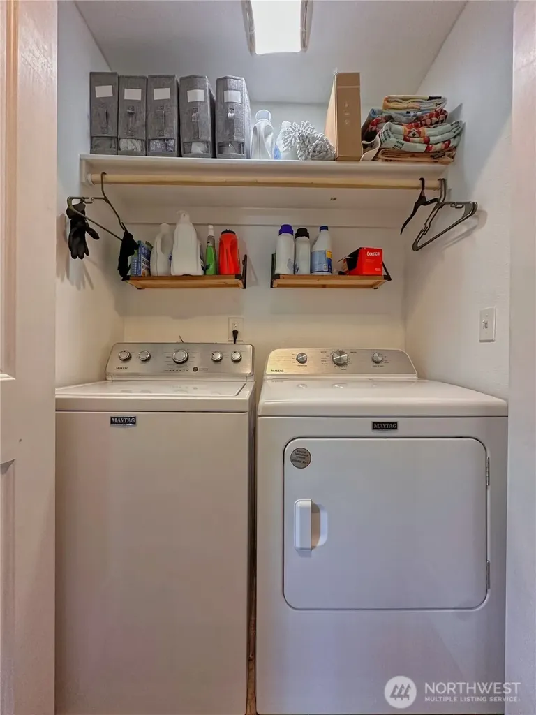 111 Washington Place Electric City WA 99123