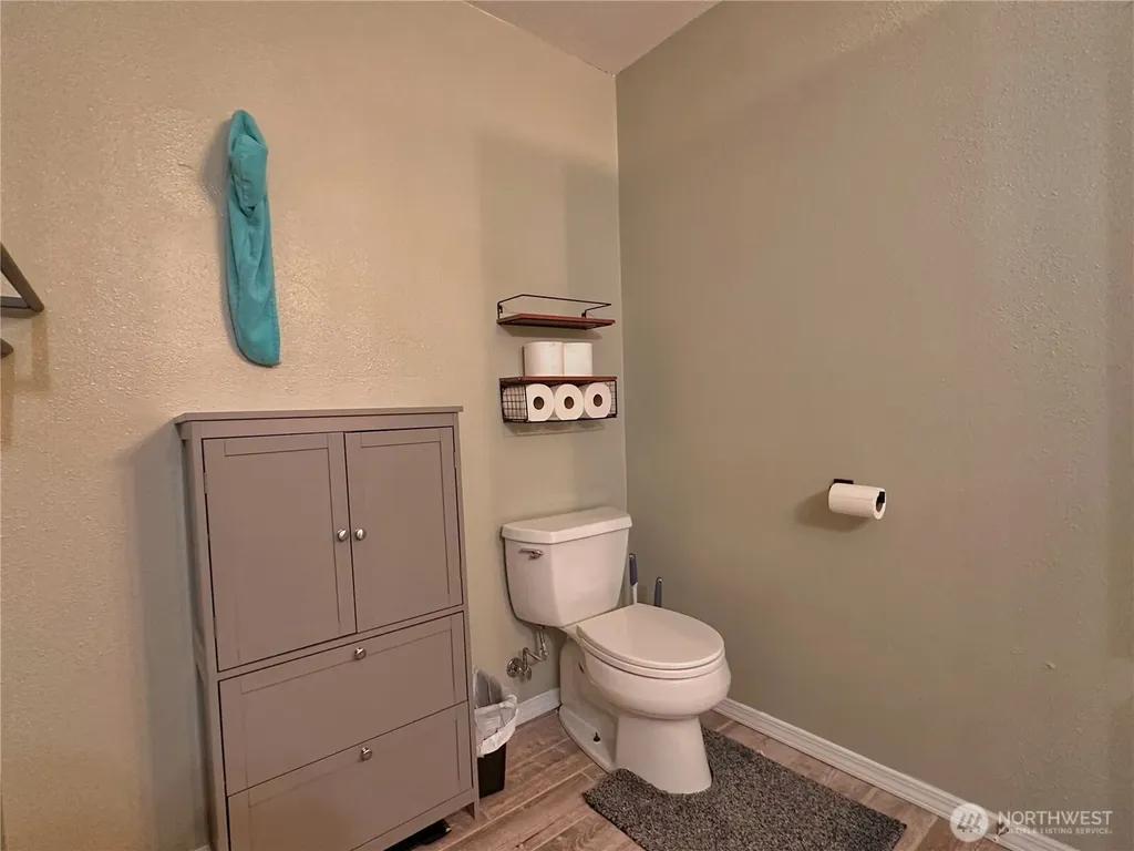111 Washington Place Electric City WA 99123