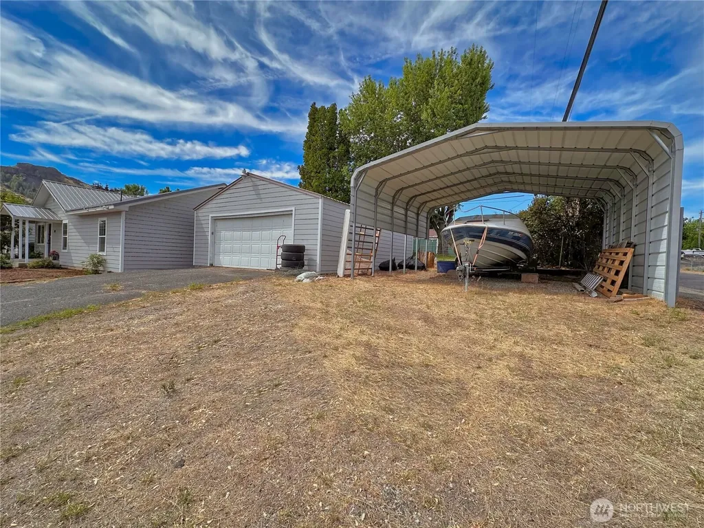 111 Washington Place Electric City WA 99123