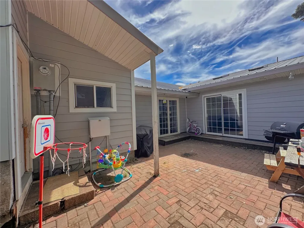 111 Washington Place Electric City WA 99123