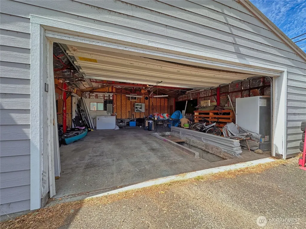 111 Washington Place Electric City WA 99123