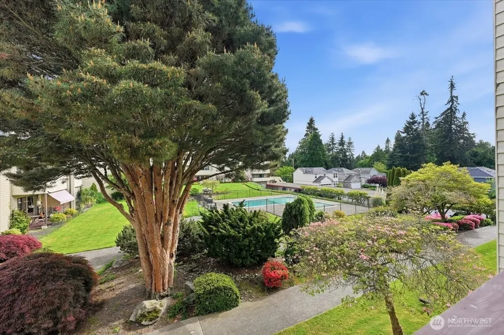 8516 196th Street SW Edmonds WA 98026