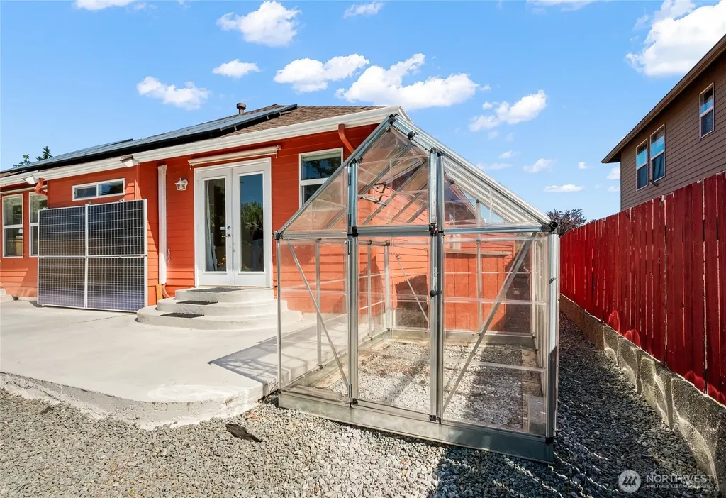 1618 E Highland Avenue Mount Vernon WA 98273