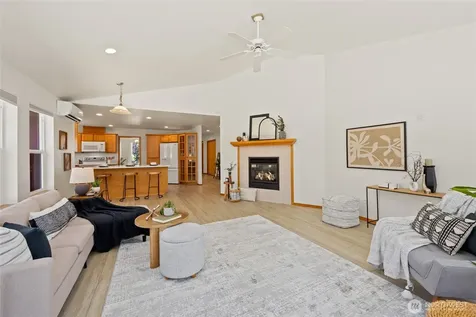 1618 E Highland Avenue Mount Vernon WA 98273