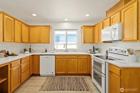 1618 E Highland Avenue Mount Vernon WA 98273