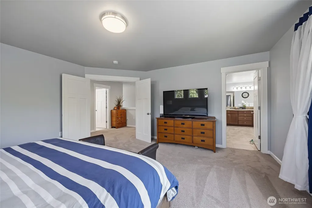 28132 11th Avenue NW Arlington WA 98223