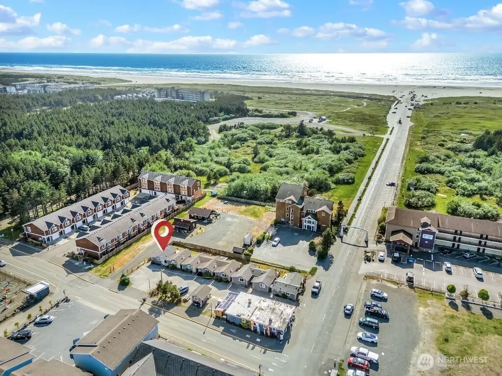 105 Ocean Beach Boulevard S Long Beach WA 98631