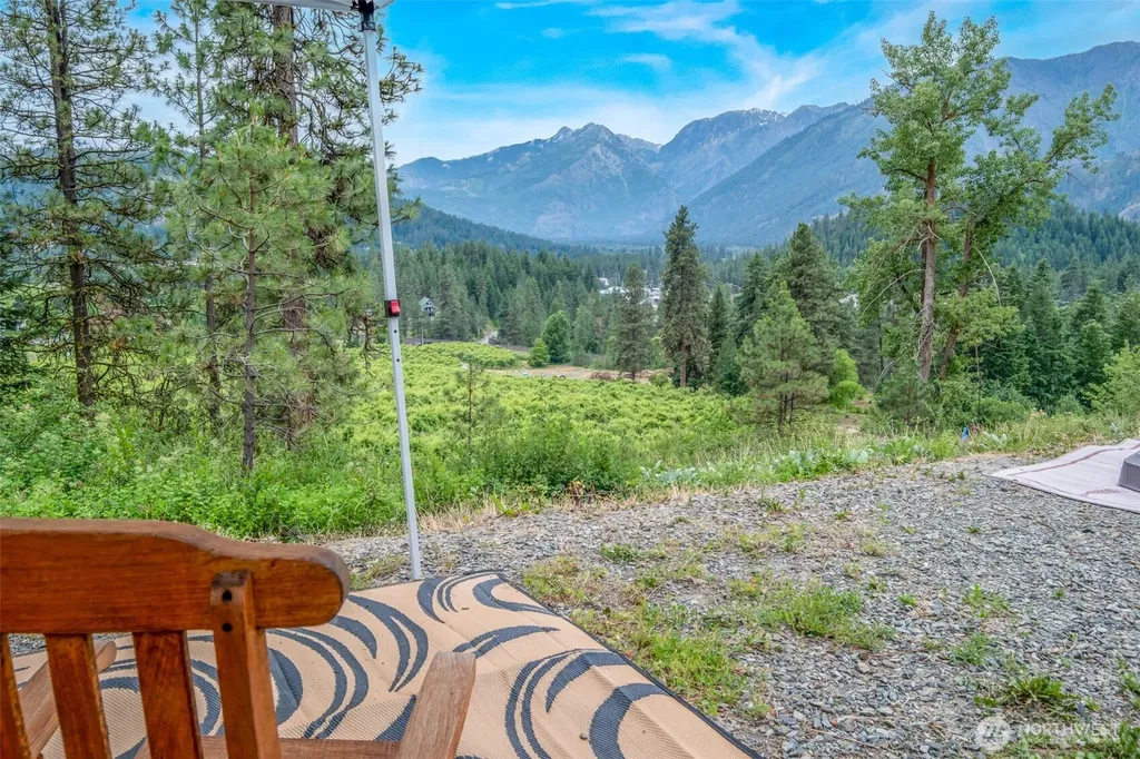 270 Arrowleaf Lane Leavenworth WA 98826