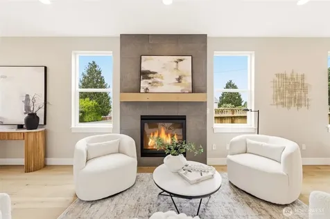 10202 44th Avenue SW Seattle WA 98146