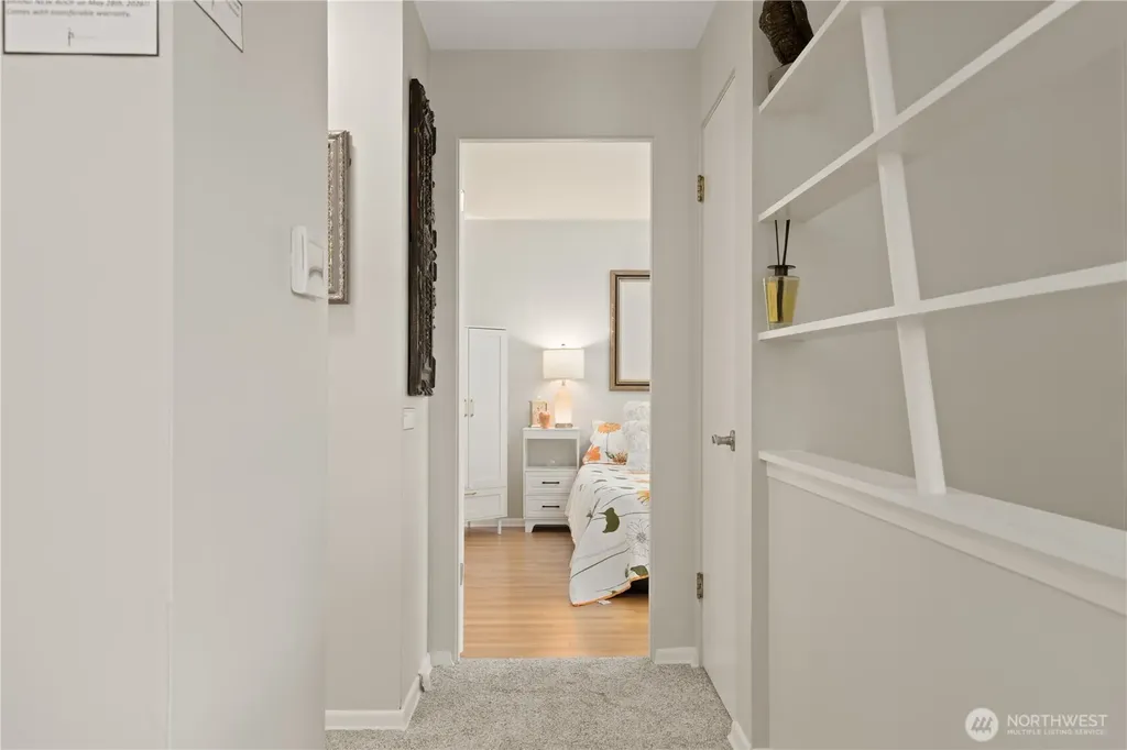 707 W Bertona Street Seattle WA 98119