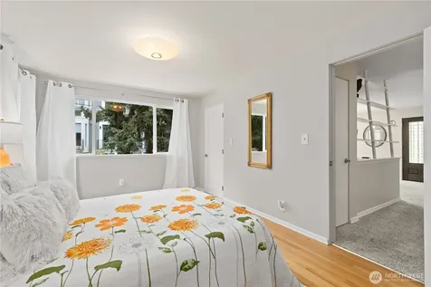 707 W Bertona Street Seattle WA 98119
