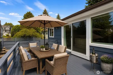 707 W Bertona Street Seattle WA 98119