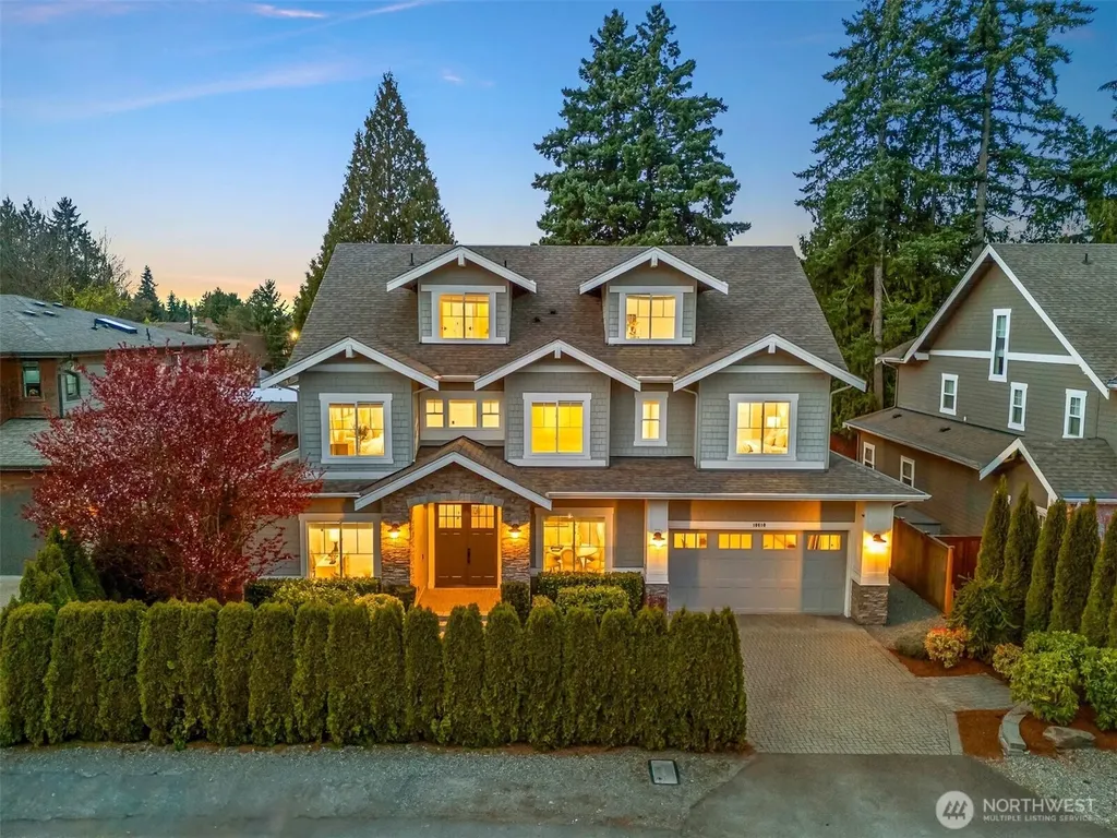 10610 NE 28th Street Bellevue WA 98004