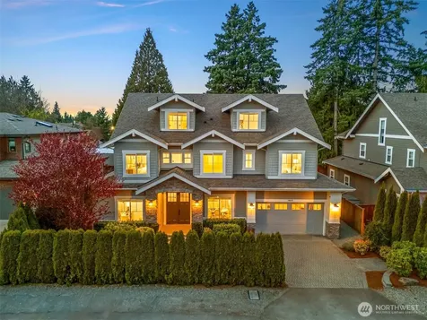 10610 NE 28th Street Bellevue WA 98004