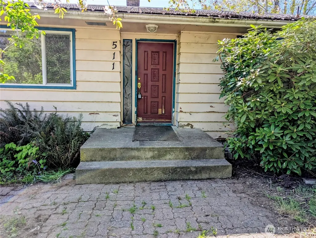 511 S Beach Road Point Roberts WA 98281