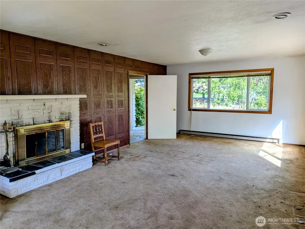 511 S Beach Road Point Roberts WA 98281