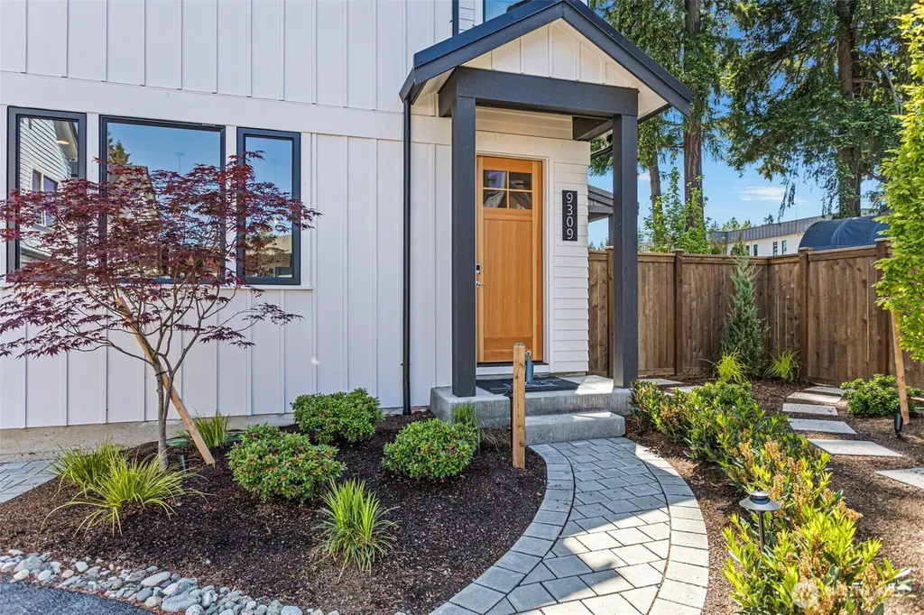 9309 132nd Avenue NE Kirkland WA 98033