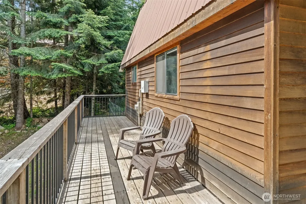 281 Wilderness Lane Easton WA 98925