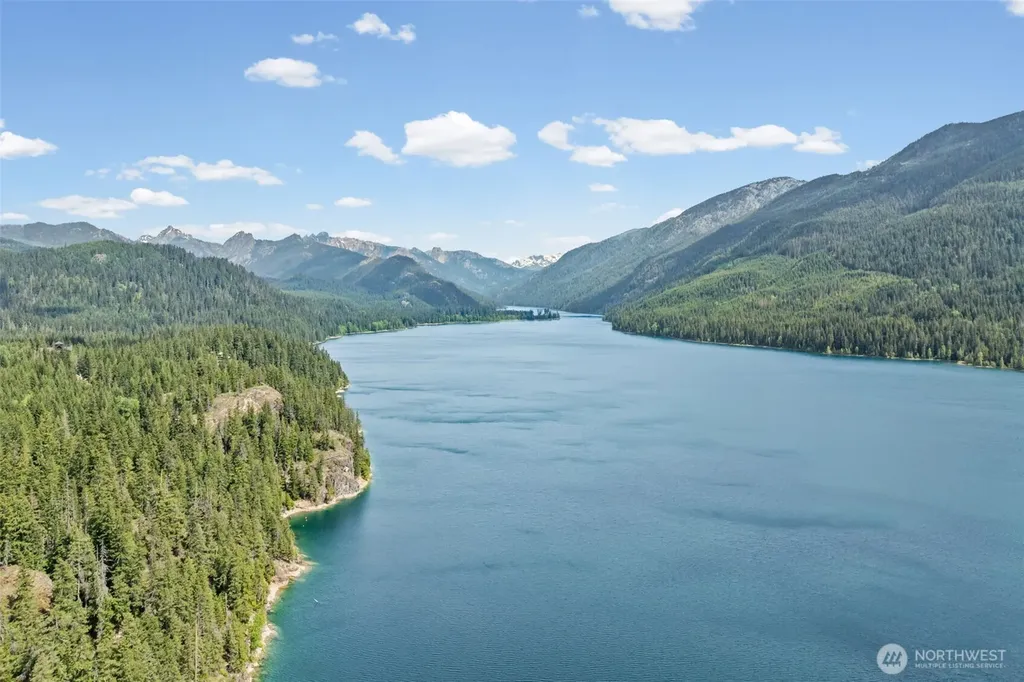 281 Wilderness Lane Easton WA 98925
