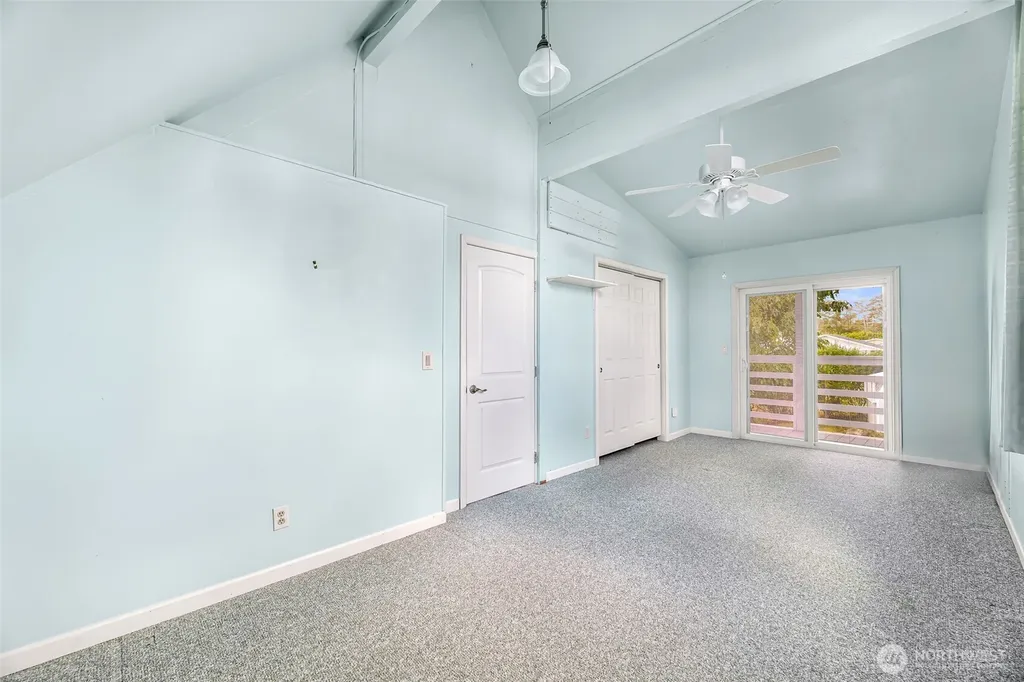 8415 Donald Way Blaine WA 98230
