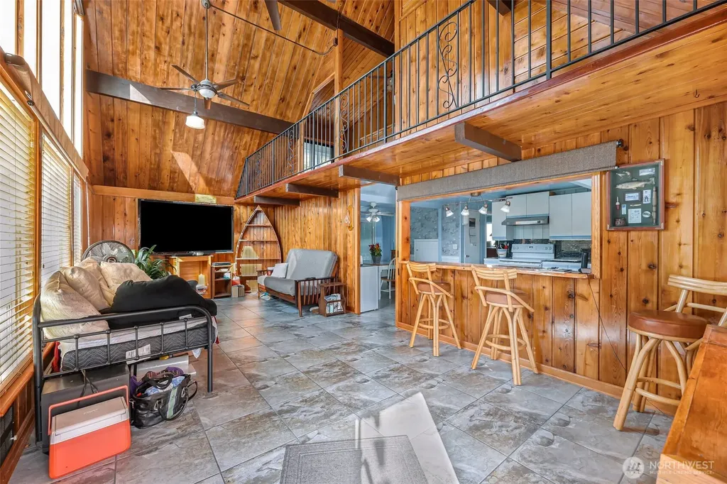 8415 Donald Way Blaine WA 98230