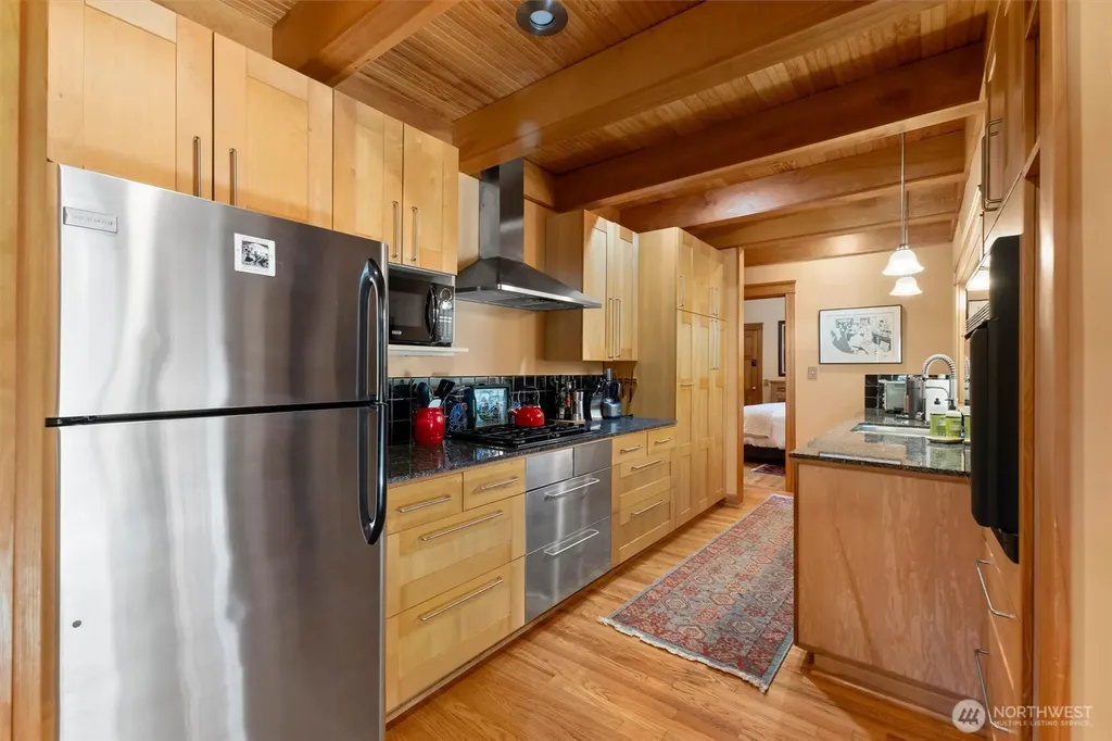 1517 Fairview Street Bellingham WA 98229