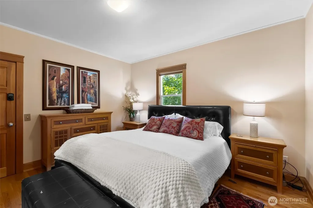 1517 Fairview Street Bellingham WA 98229