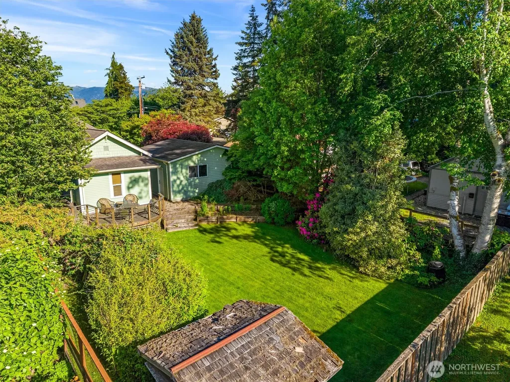1517 Fairview Street Bellingham WA 98229