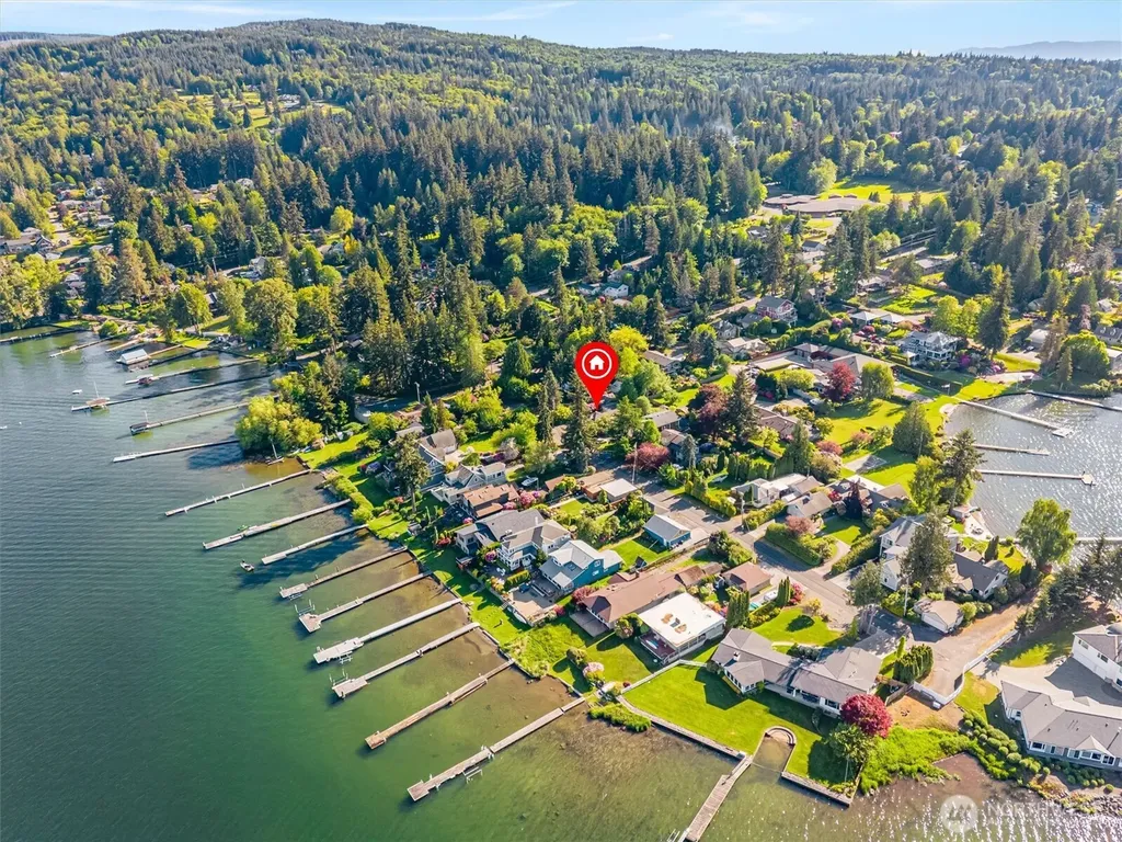1517 Fairview Street Bellingham WA 98229