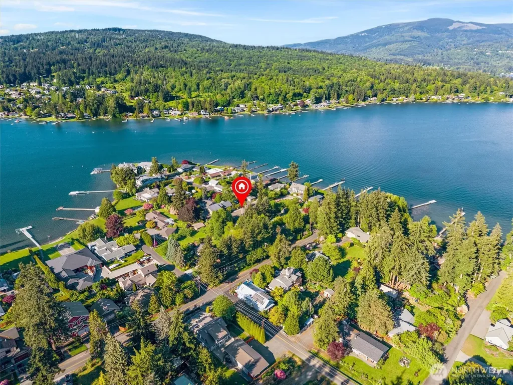 1517 Fairview Street Bellingham WA 98229