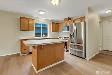 16814 128th Avenue E Puyallup WA 98374