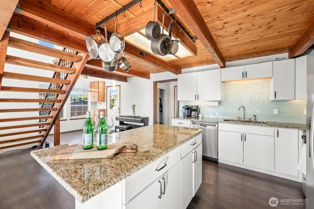 220 Olympic Drive Grapeview WA 98546