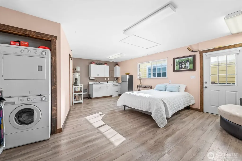 220 Olympic Drive Grapeview WA 98546