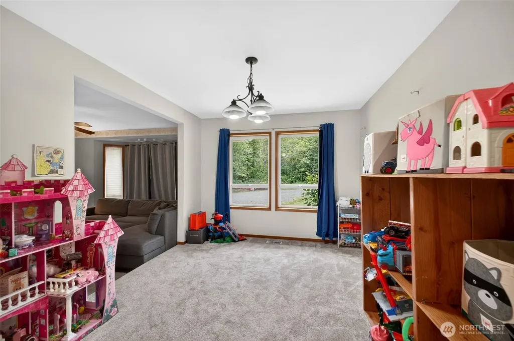 34888 336th Avenue SE Enumclaw WA 98022