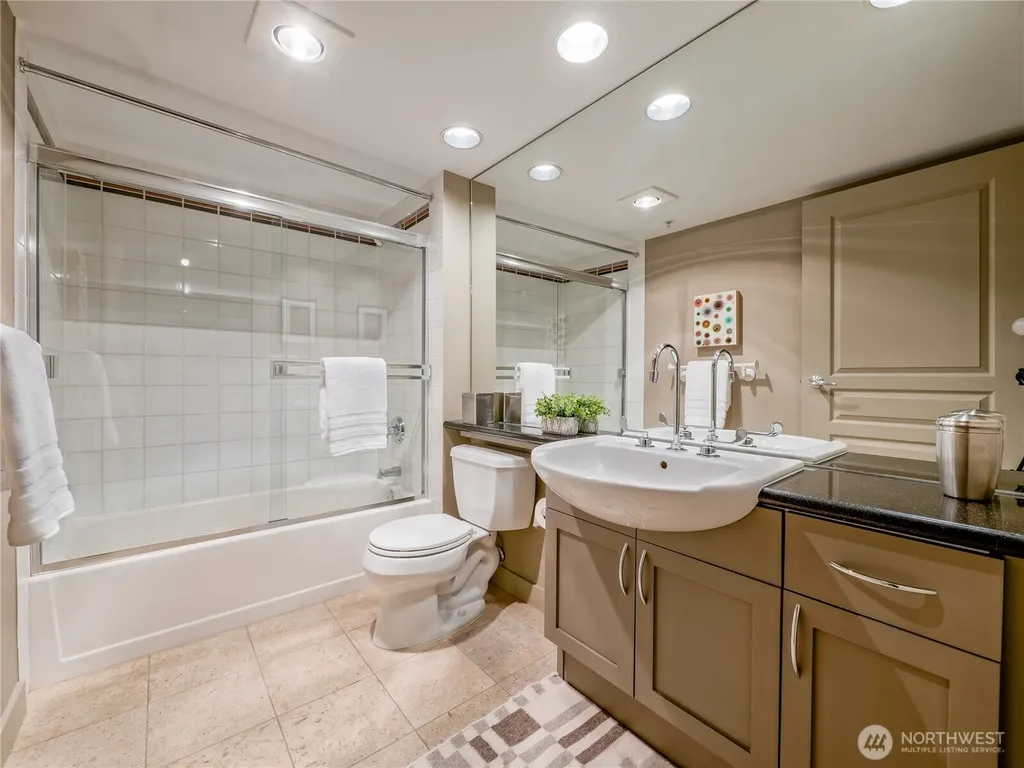 2929 1st Avenue Seattle WA 98121