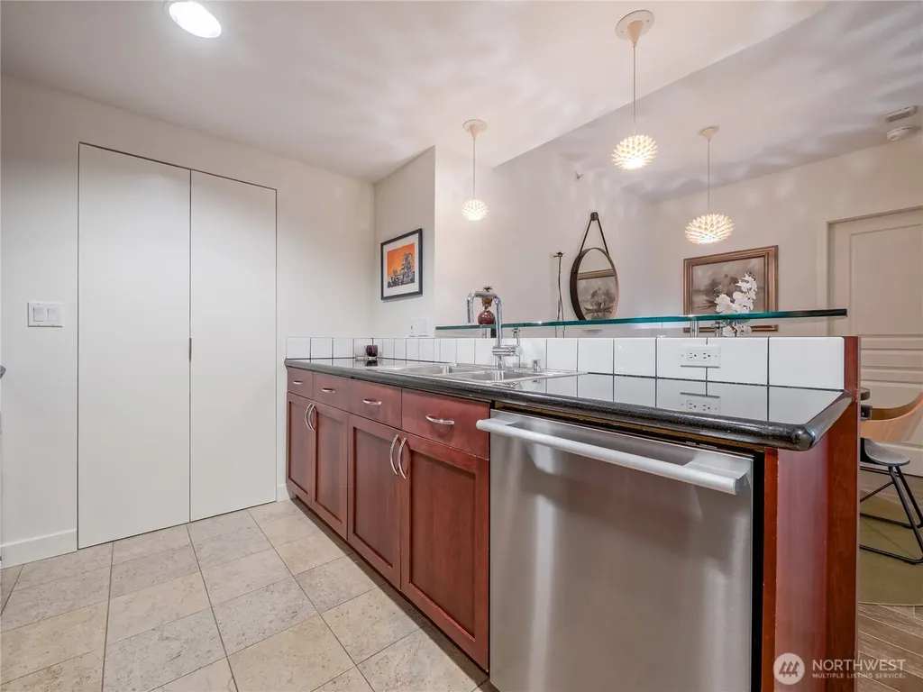 2929 1st Avenue Seattle WA 98121