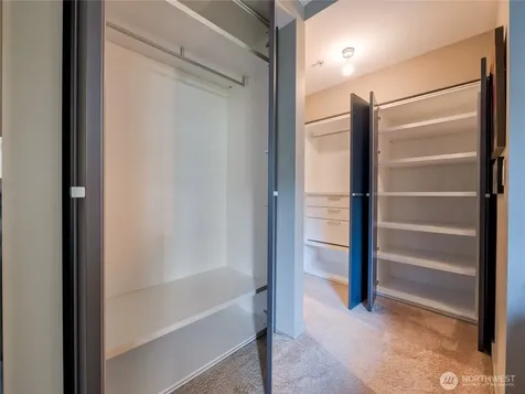 2929 1st Avenue Seattle WA 98121